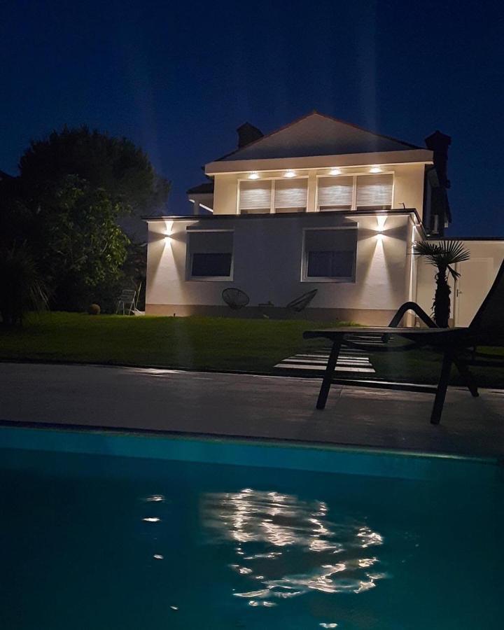 Apartmaji Melipu 1 Izola Εξωτερικό φωτογραφία