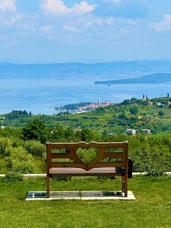 Apartmaji Melipu 1 Izola Εξωτερικό φωτογραφία