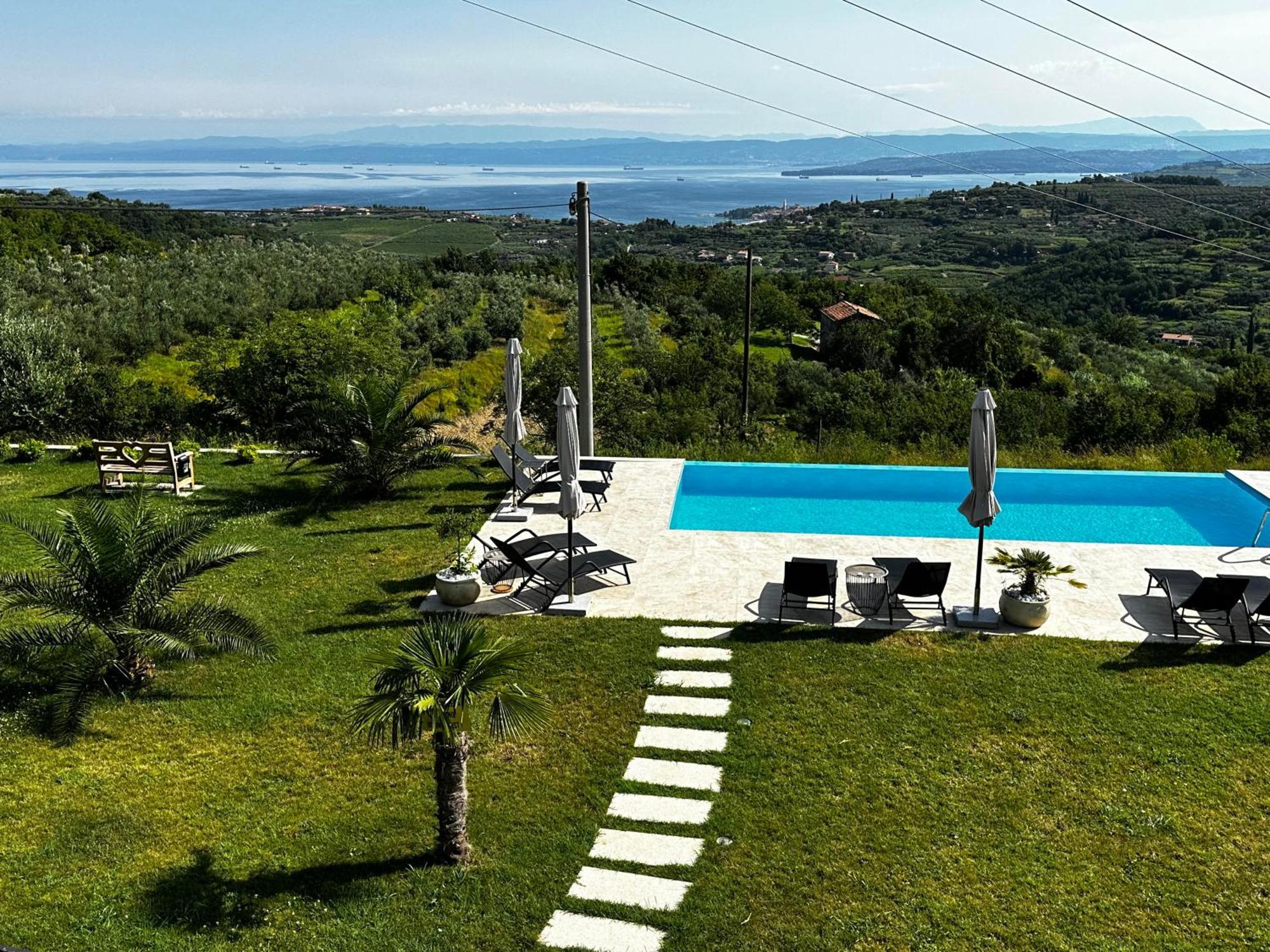 Apartmaji Melipu 1 Izola Εξωτερικό φωτογραφία